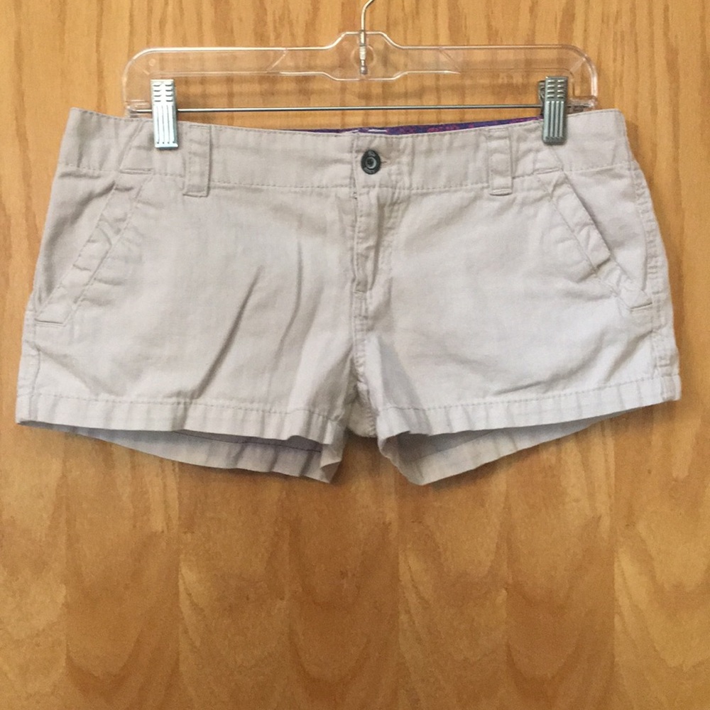 3/$20 Roxy Short Shorts. Size 7